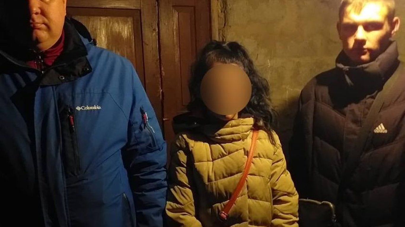 В Чугуевском районе нашли пропавшую школьницу