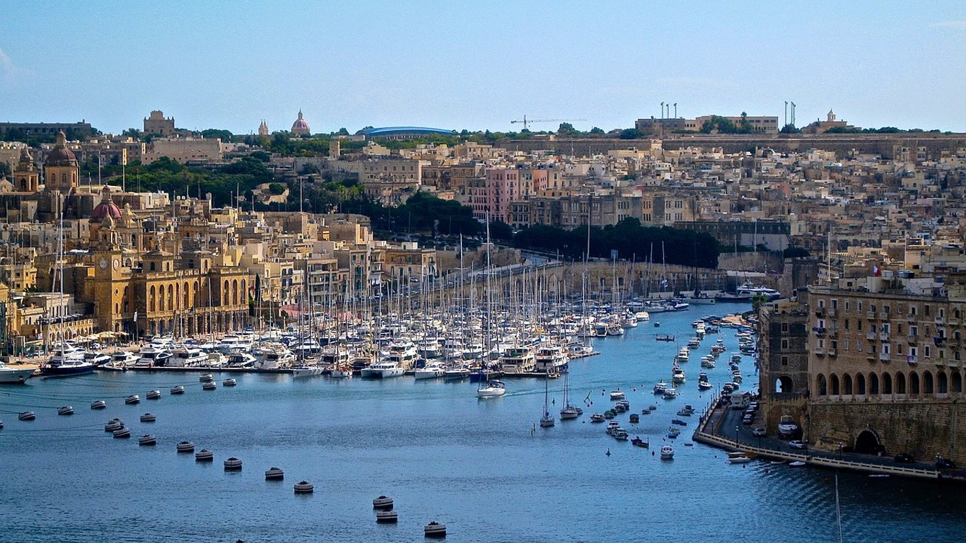 Мальта закрыла границы для украинских туристов