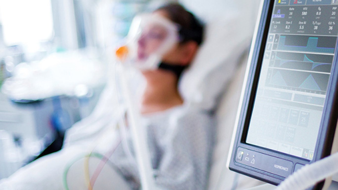 В COVID-больницах Херсонщины запасов кислорода хватит на трое суток
