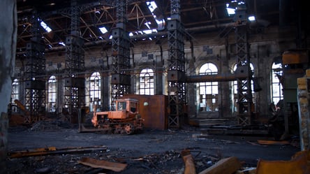 Заброшенные и разрушенные: как выглядят "мертвые" заводы Одессы - 285x160
