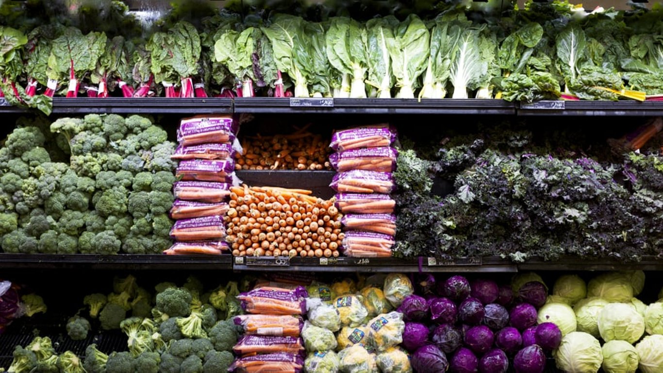 10 прийомів супермаркетів, які змушують купувати більше