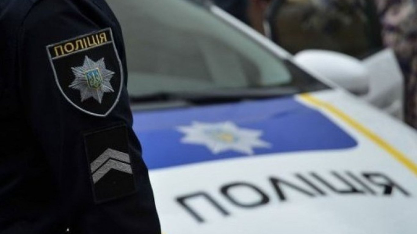 Полиция Одессы просит помощи в поисках злоумышленника
