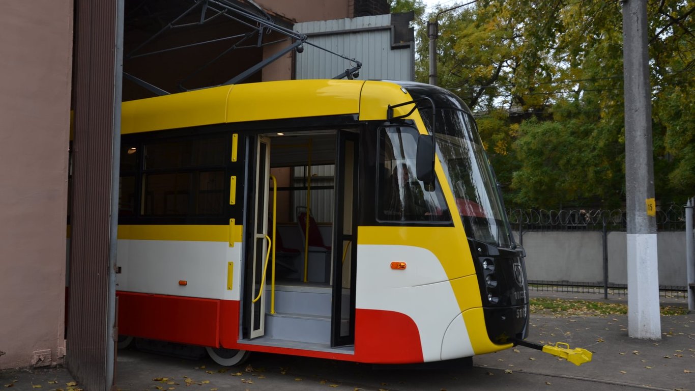 Як виглядає новий трамвай, який незабаром курсуватиме Одесою