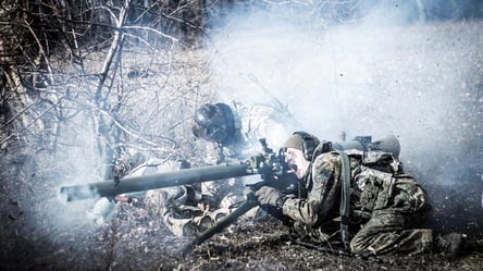 Обострение на Донбассе: боевики ранили двух украинских военных - 285x160