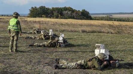 На Донбасі поранені троє військових: ситуація в зоні ООС загострилася - 285x160