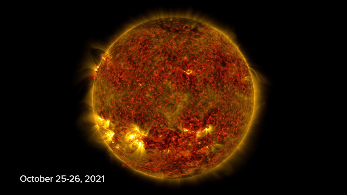 Вспышки на Солнце в последнюю неделю октября - NASA показало впечатляющее видео