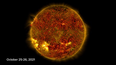 NASA показало потужну серію спалахів на Сонці: вони стались цього тижня - 285x160