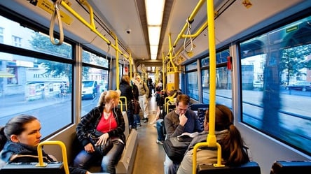 Киев продлевает работу общественного транспорта: в чем причина - 285x160