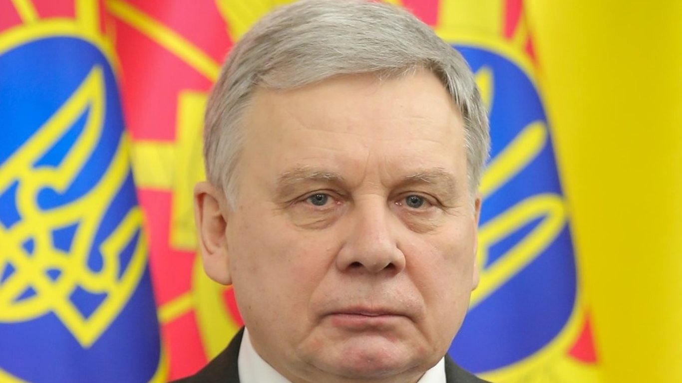 Андрея Тарана уволили с должности министра обороны Украины