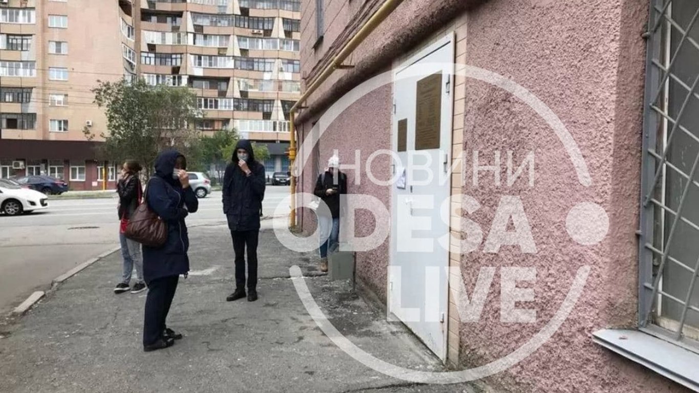 Свидетельство о смерти в Одессе - ЗАГС пытается заработать на смерти