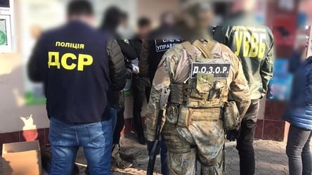 В Одесской области лица из санкционного списка СНБО планировали сбежать за границу с "липовыми" паспортами - 285x160