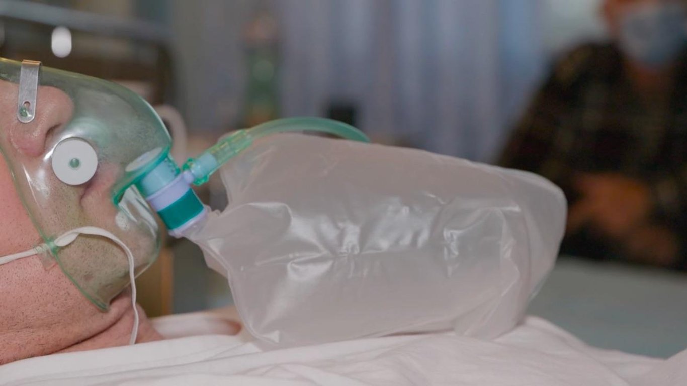 Коронавірус в Одесі — в одеських лікарнях для COVID-хворих лише 7 тон кисню