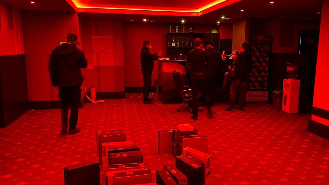 Казино в Одессе — полиция разоблачила незаконное казино в Одессе