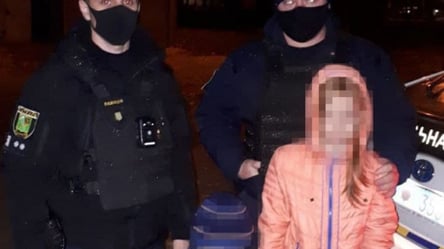 У Харкові в під'їзді поліція виявила двох дітей, які пішли з дому - 285x160