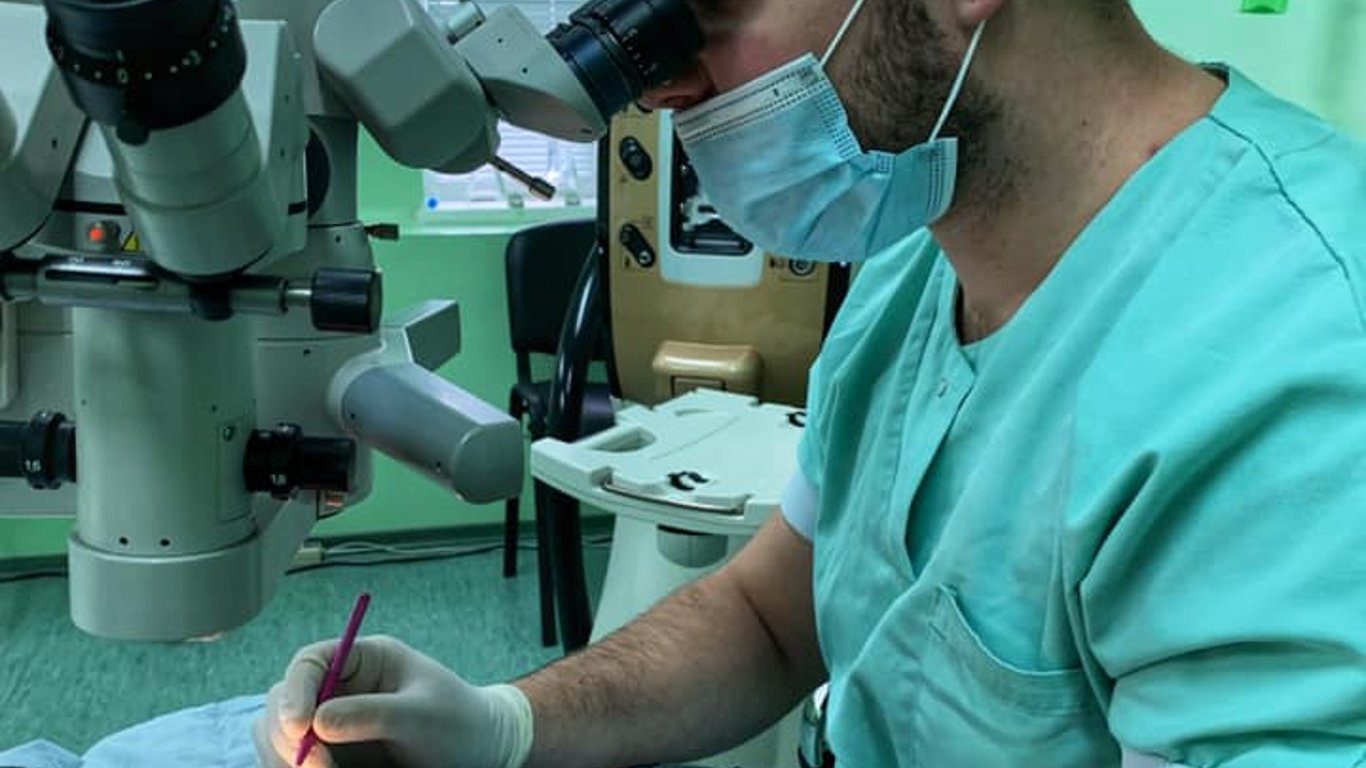 Львовские врачи спасли зрение 34-летнего ИТ-специалиста