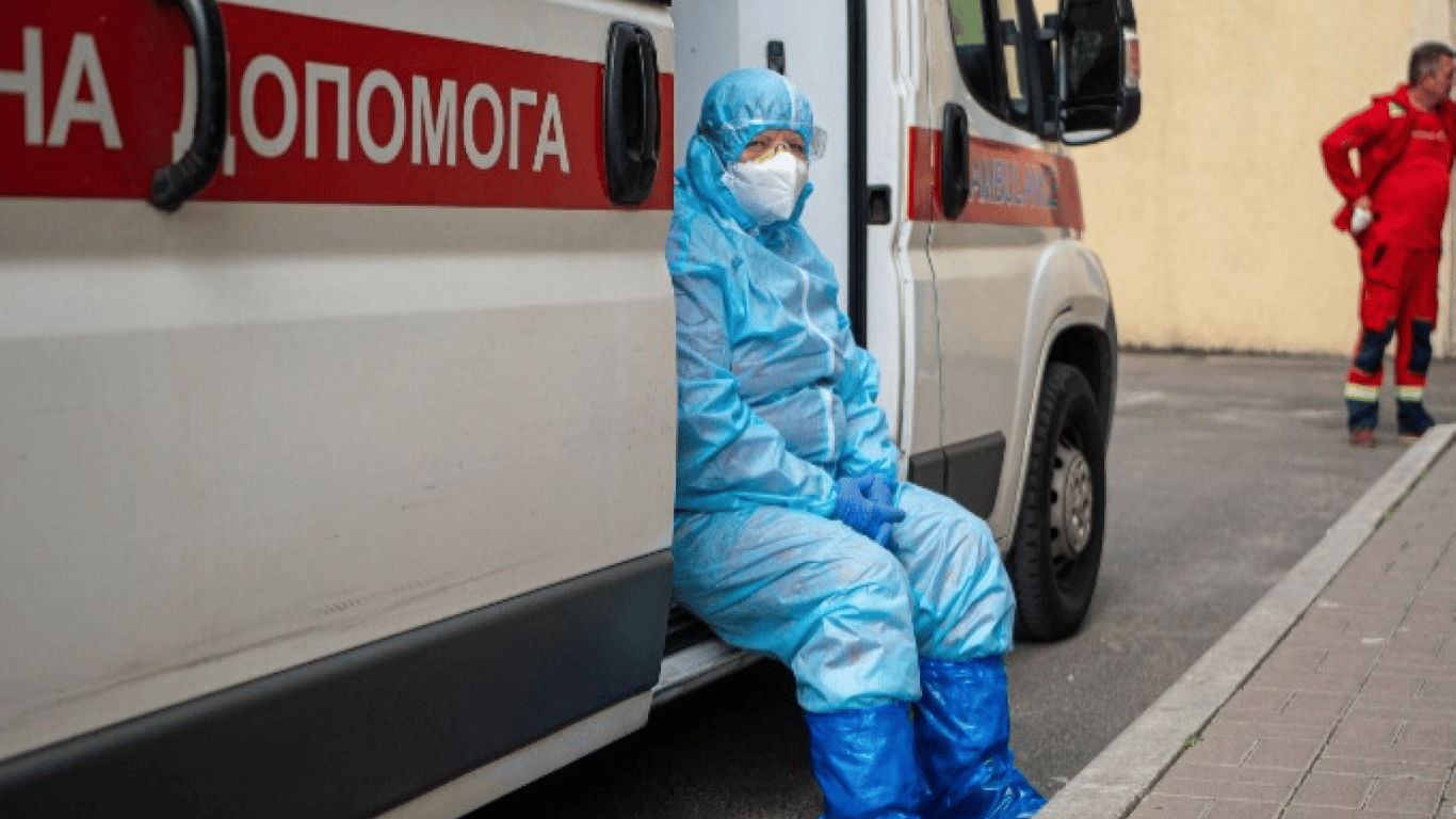 В Украине обнаружили почти 25 тысяч новых больных COVID-19