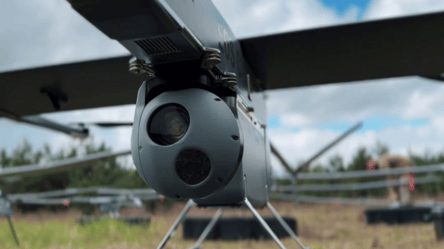 ГУР показало кадры спецоперации с применением новейших дронов для уничтожения вражеских целей - 285x160