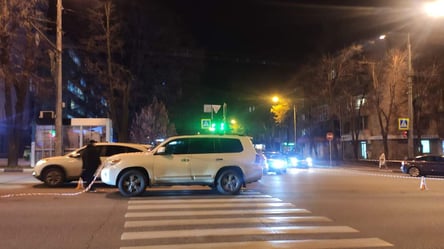 200 километров в час: в сети показали, как ездил водитель, сбивший детей в Харькове. Видео - 285x160