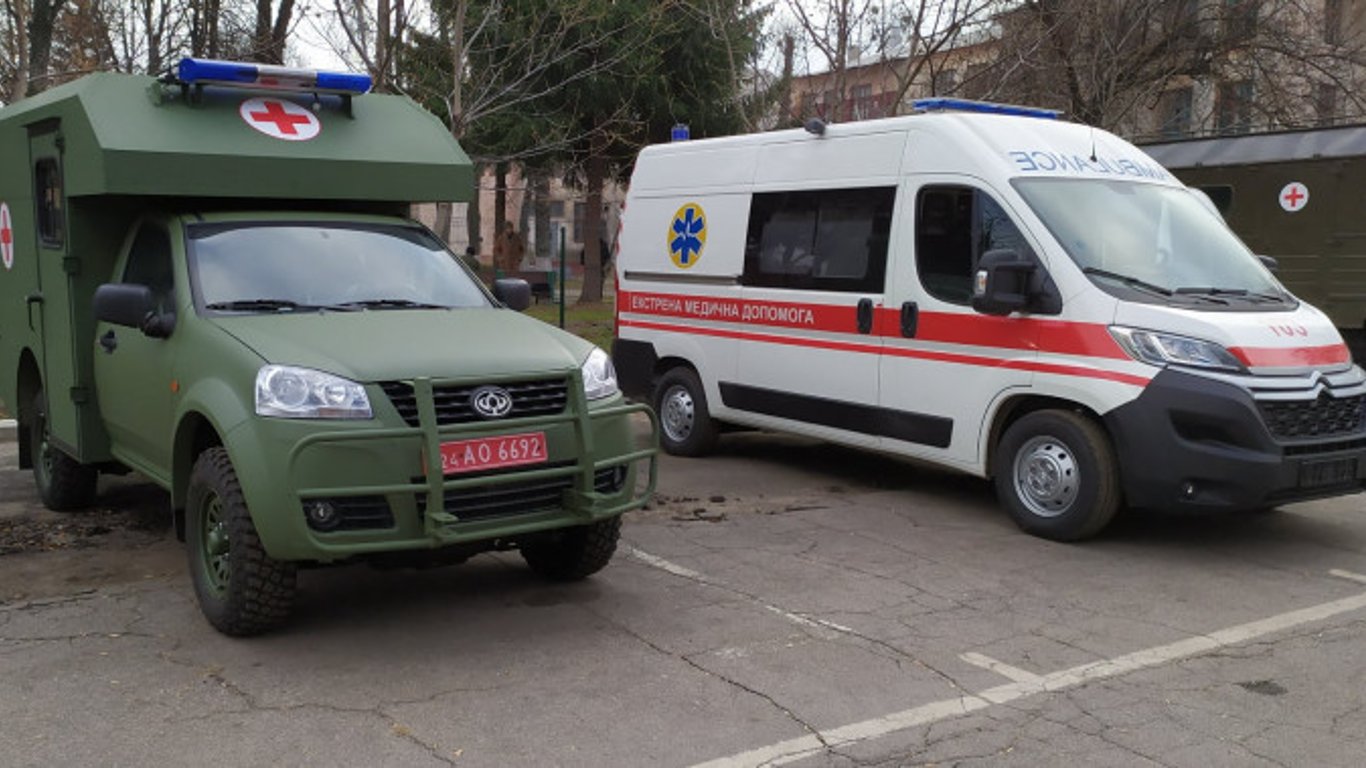 Военный госпиталь в Харькове получил новую технику
