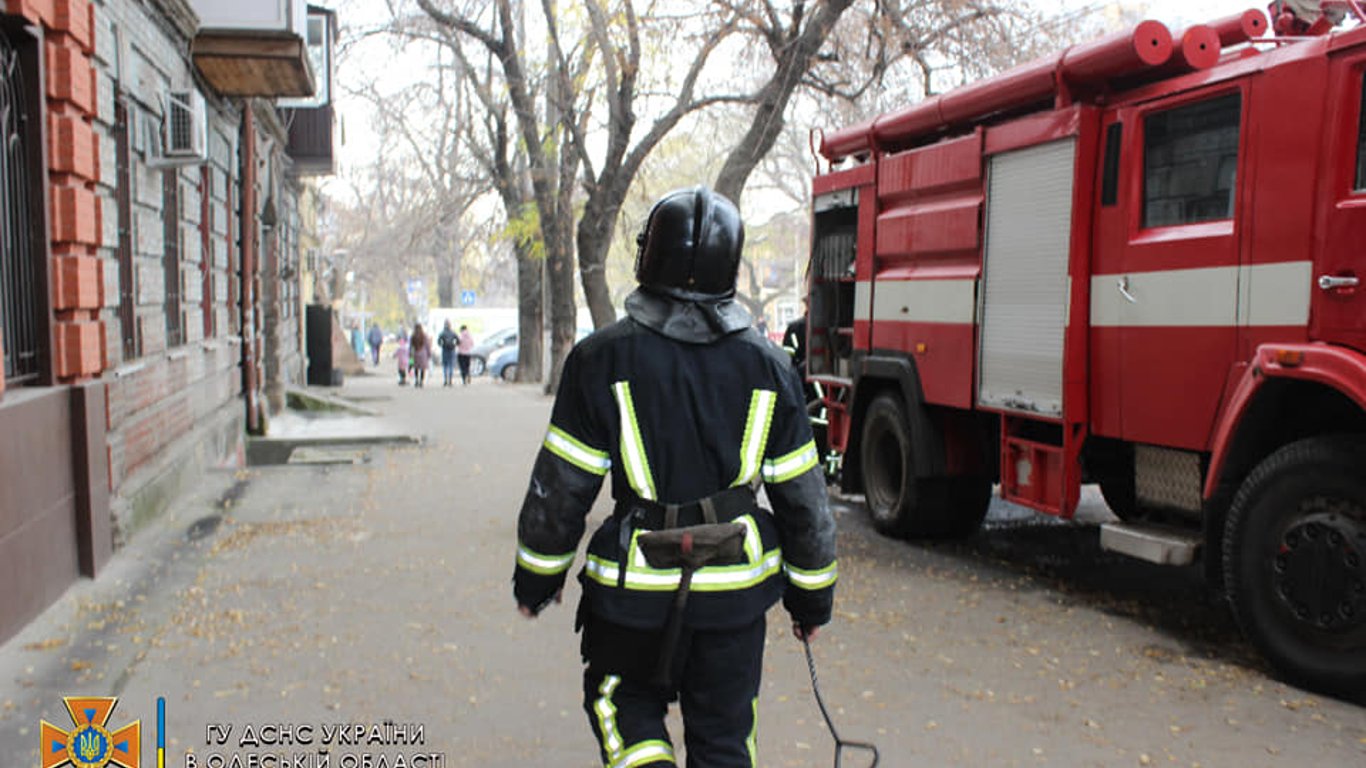 Під час пожежі в Одесі загинула одна особа