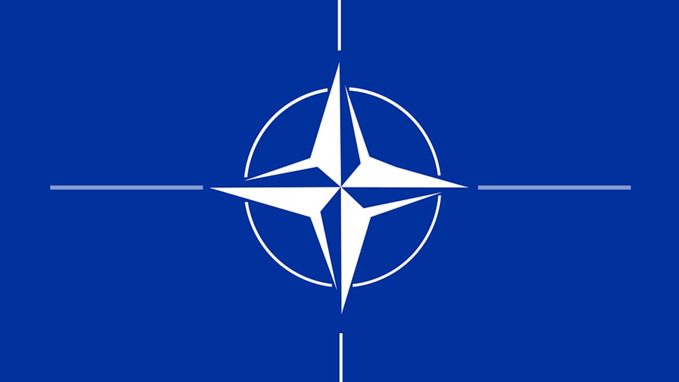 В НАТО заявили о готовности реагировать на действия РФ на границе с Украиной