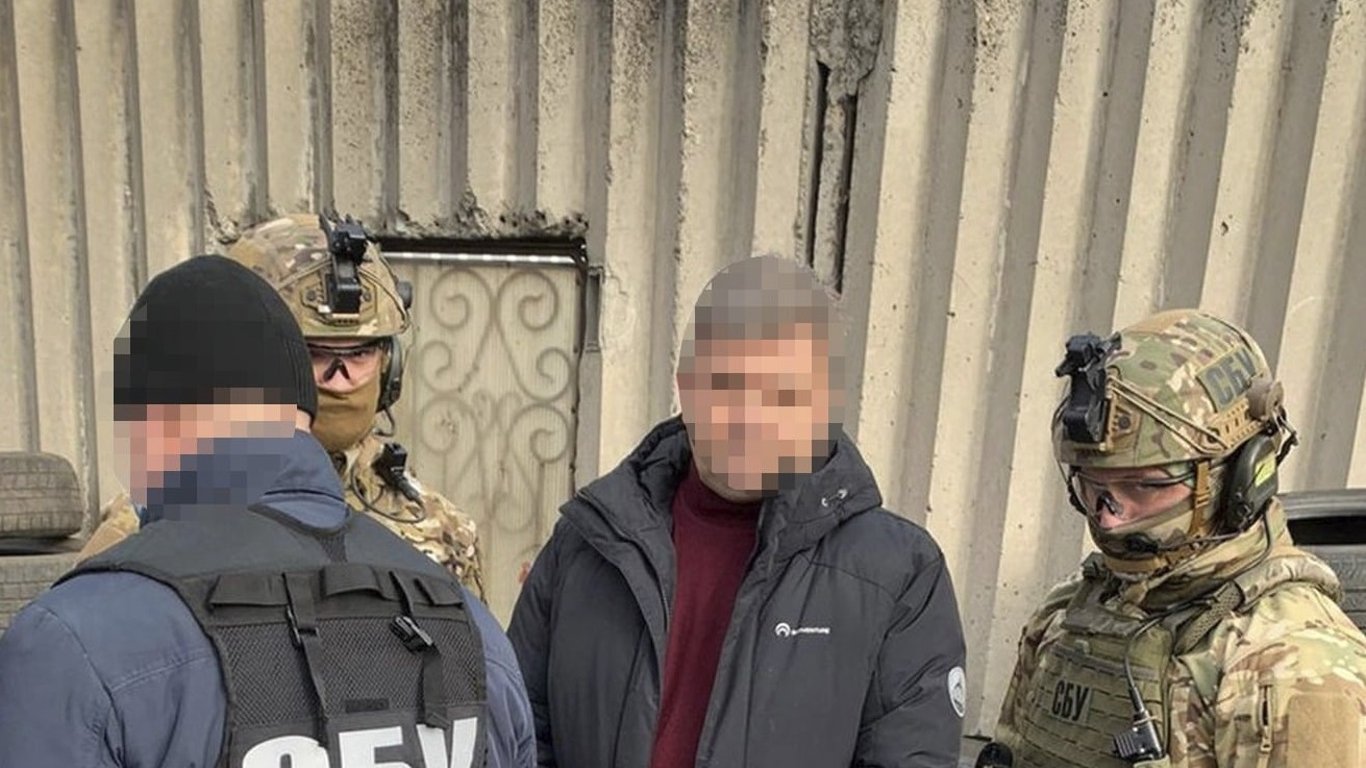 СБУ поймала на взятке чиновника одной из райадминистраций Харькова