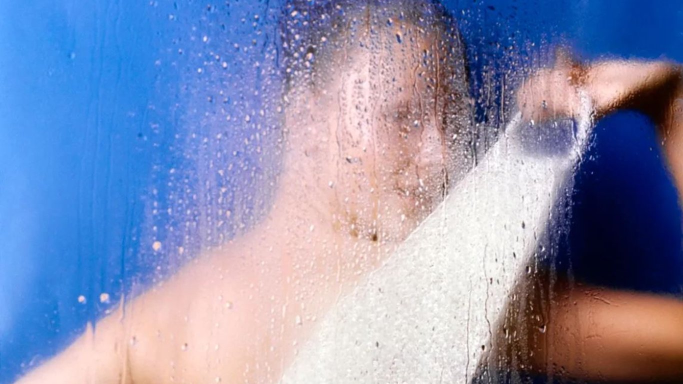 Как правильно принимать душ, чтобы не навредить коже