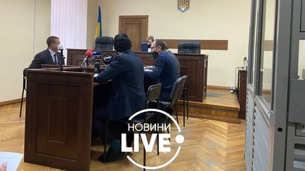 Суд у Києві обирає запобіжний захід нардепу Леросу - 285x160