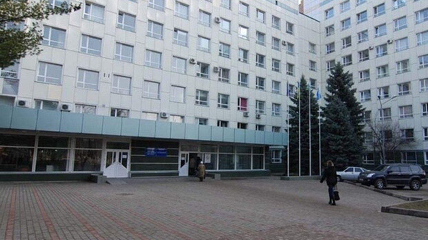 В больницах Харькова массово орудуют грабители