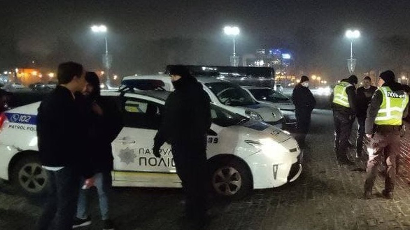 Стрельба из-за масок в метро Харькова - огонь открыл бывший правоохранитель