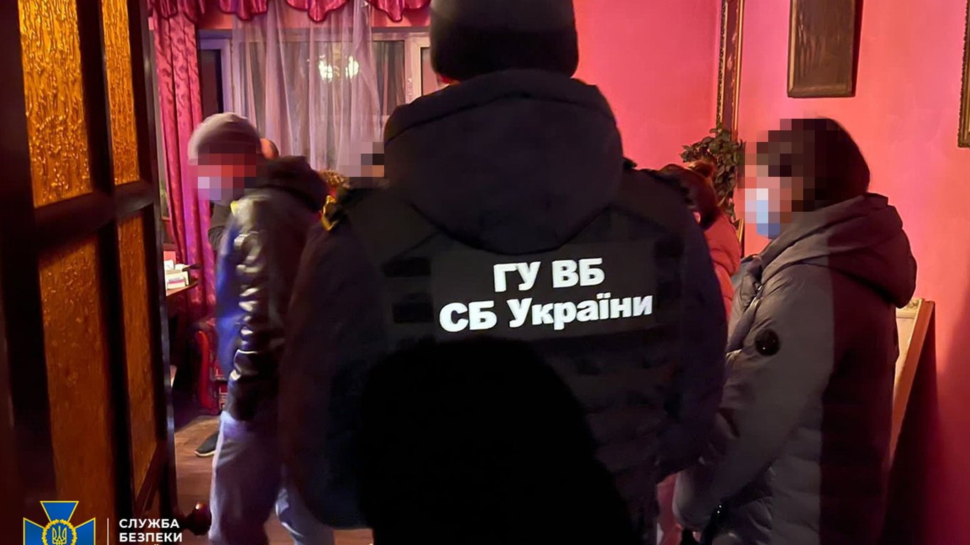 У Києві шахрайка видурила 39 тисяч доларів у підприємця