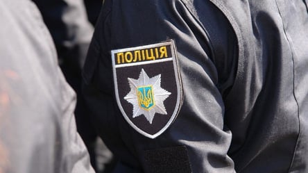 В Харькове посетитель кафе ударил патрульного в лицо. Видео драки - 285x160