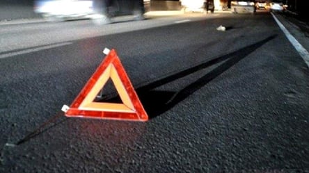 Смертельное ДТП в Одесской области: водитель грузовика сбил женщину и бросил умирать на дороге - 285x160