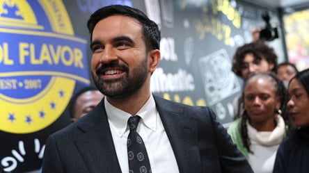 Mamdani makes history as New York City's first muslim mayor - 304x171