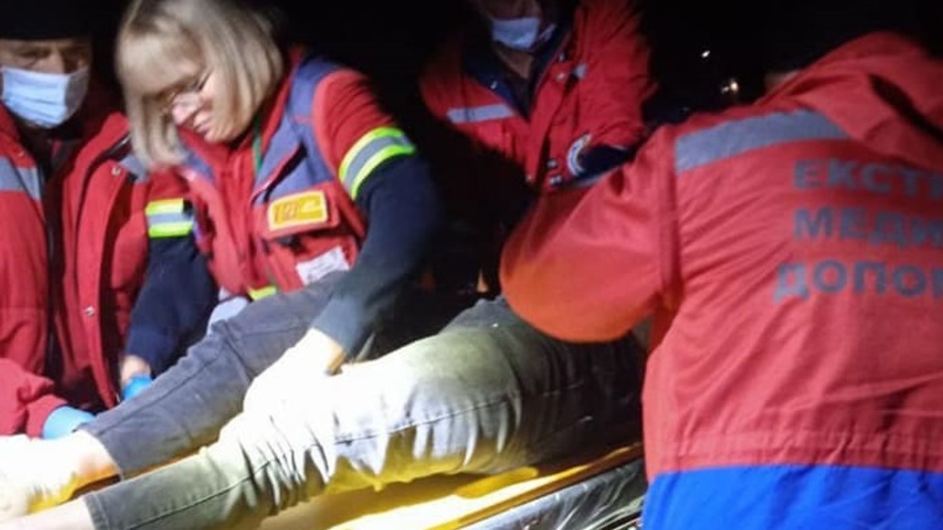 ДТП в Одеській області — жінку затиснуло в автомобілі, визволяли рятувальники