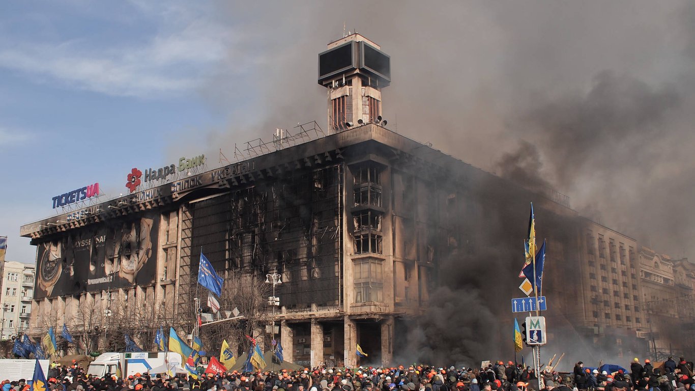 Януковича треба судити за злочини проти Майдану