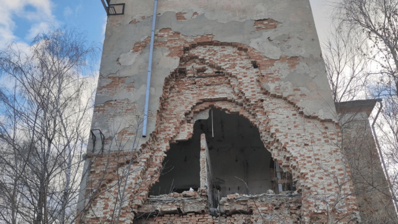 В Харьковской области разрушается памятник архитектуры - петиция