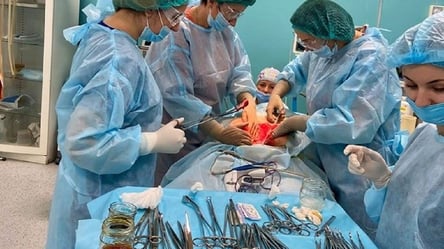"Родилась в рубашке": львовские врачи спасли женщину с редкой беременностью - 285x160