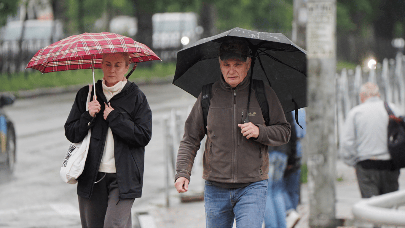 Синоптики попередили про вітер і дощ і Харкові завтра