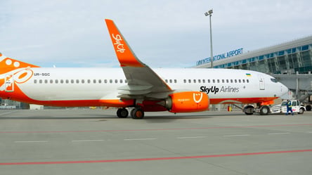 Авіакомпанія SkyUp відкрила літній продаж квитків зі Львова: куди можна полетіти - 285x160