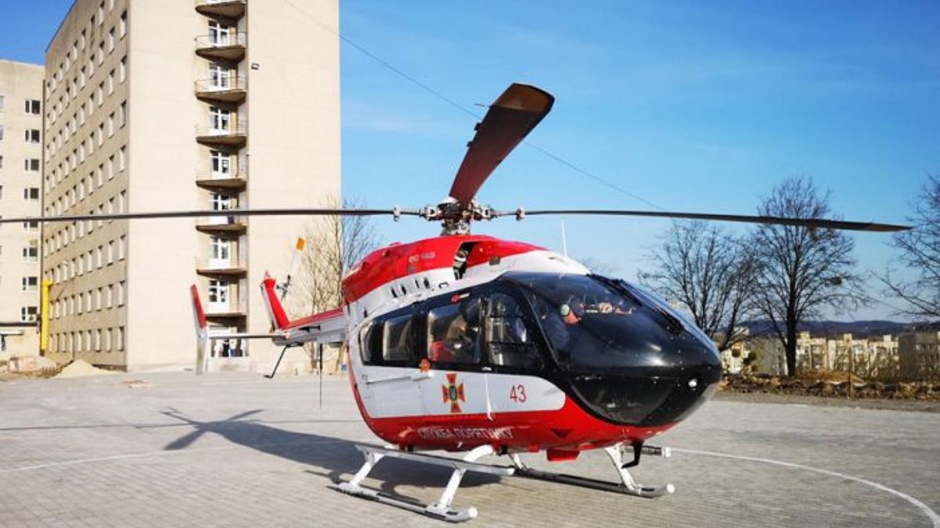На Львівщині біля лікарні збудують вертолітний майданчик - подробиці