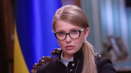 Золото на чорному: Юлія Тимошенко ефектно з'явилася в Раді - 285x160
