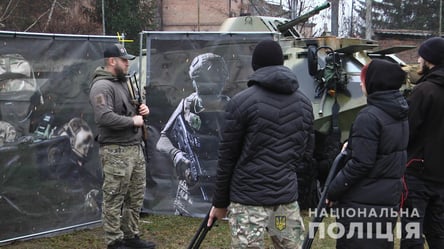 Харків'яни пройшли експрес-військову підготовку на випадок нападу РФ - 285x160