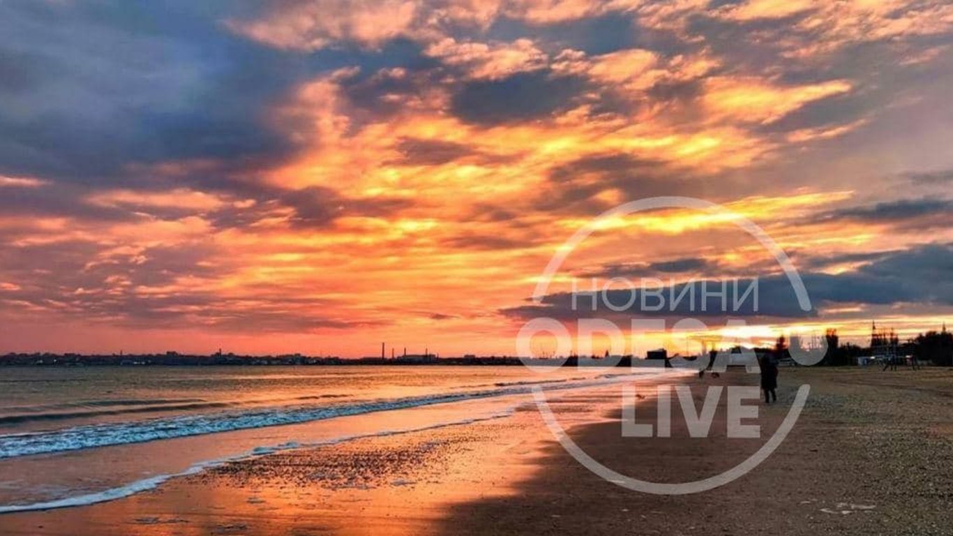 Захід сонця в Одесі - фото, відео