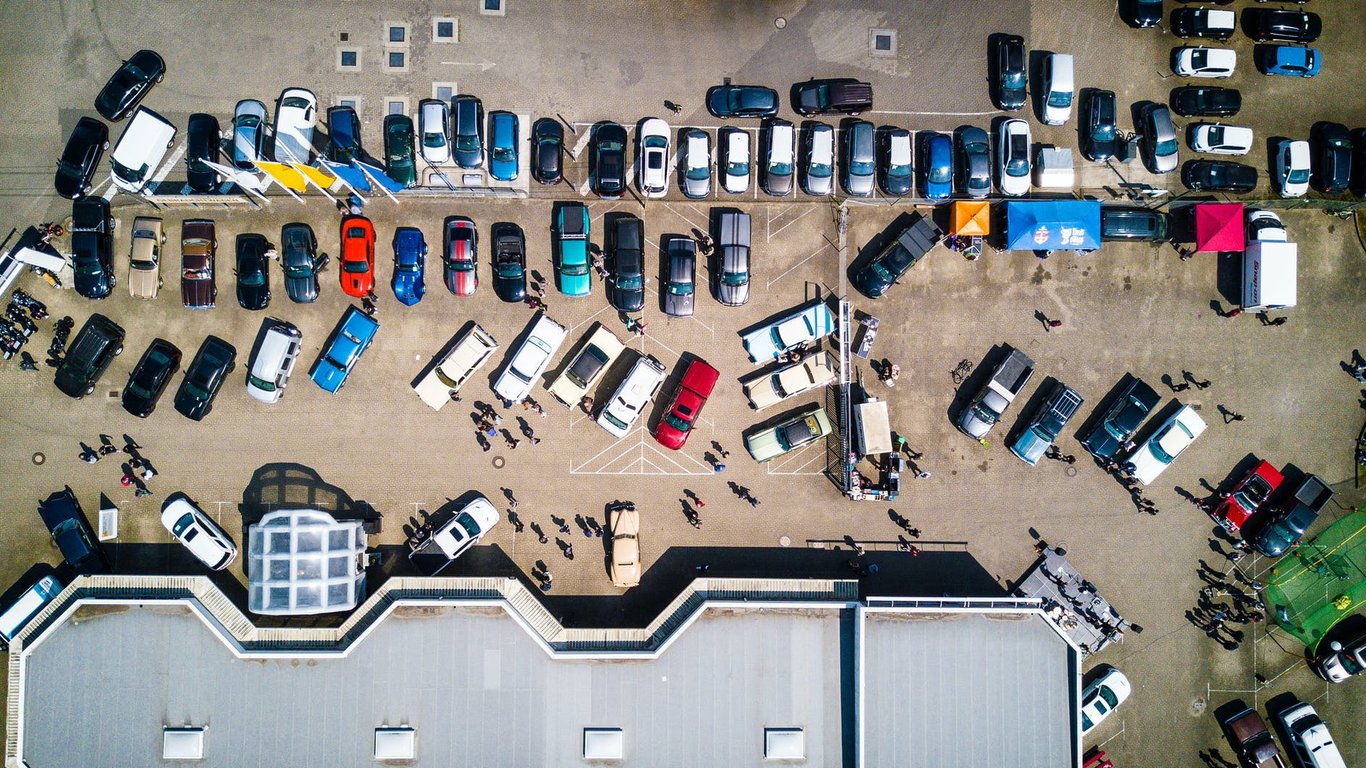 Парковки во Львове