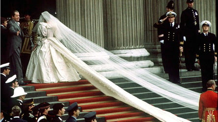 Раскрыта тайна свадебного платья принцессы Дианы - 285x160