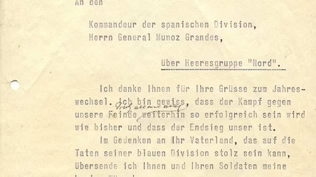 В Іспанії виставили на аукціон телеграму Гітлера: про що він писав - 285x160