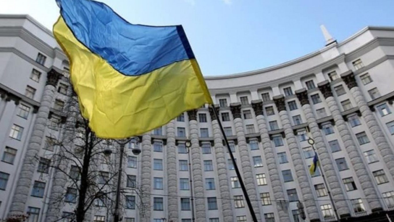 Коронавірус  в Україні - лікарні для чиновників отримають майже 69 мільйонів