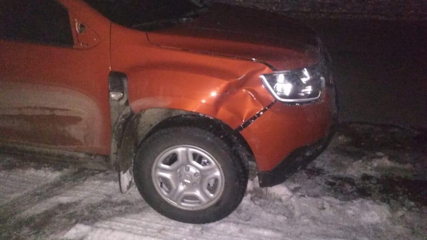 ДТП на Львовщине - машина сбила девочку-подростка - фото