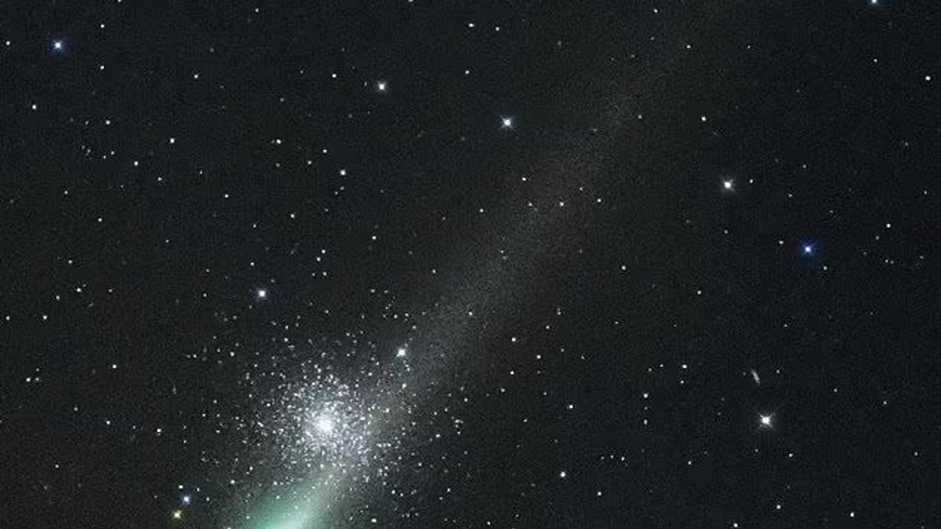Біля Землі пролетить яскраво-зелена комета вперше за 70 тисяч років